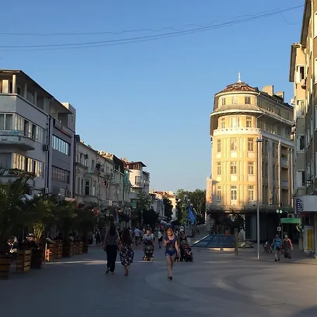 Small Central Varna